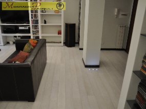 Plancia Prefinita 2 strati Rovere Sbiancato — immagine 1 di 4