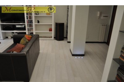 Plancia Prefinita 2 strati Rovere Sbiancato