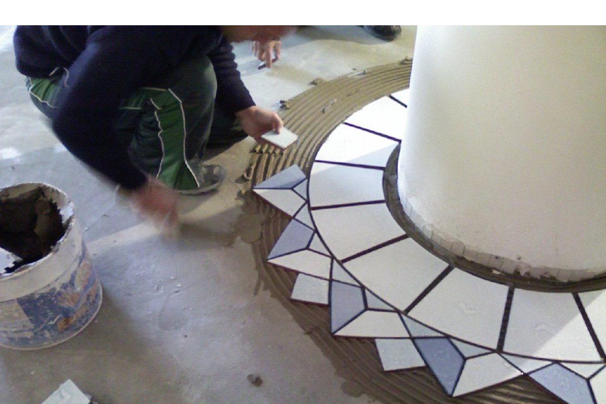 Posa di un rosone bellissimo.... — Progress Pavi soc. coop.