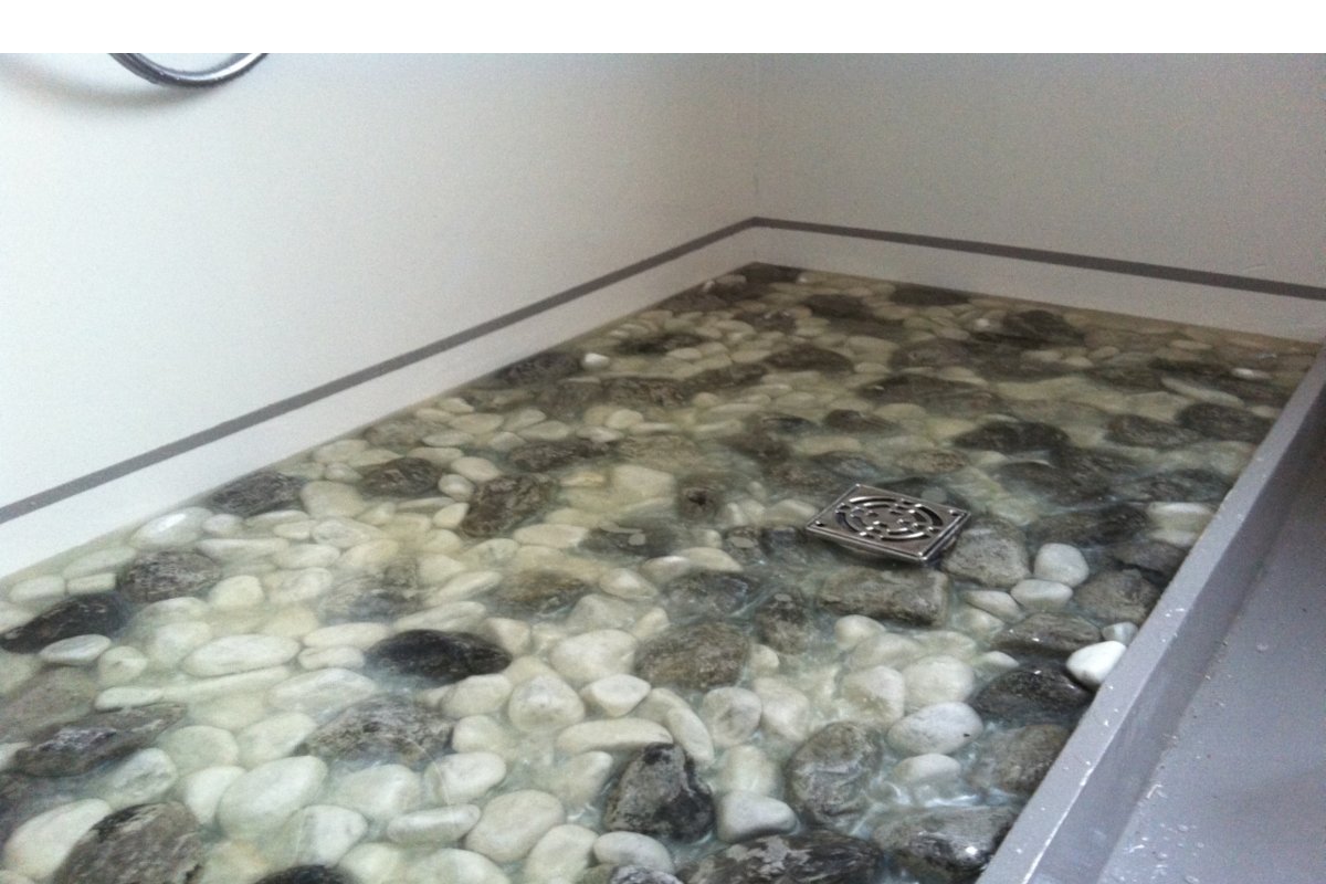 Piatto doccia in resina Protection — Resine Strutturate