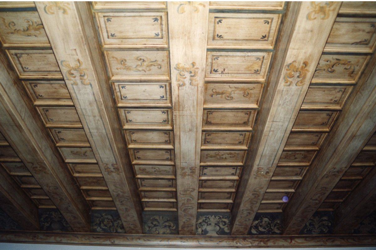 Soffitti in legno dipinti — SOLS - Interni di Prestigio