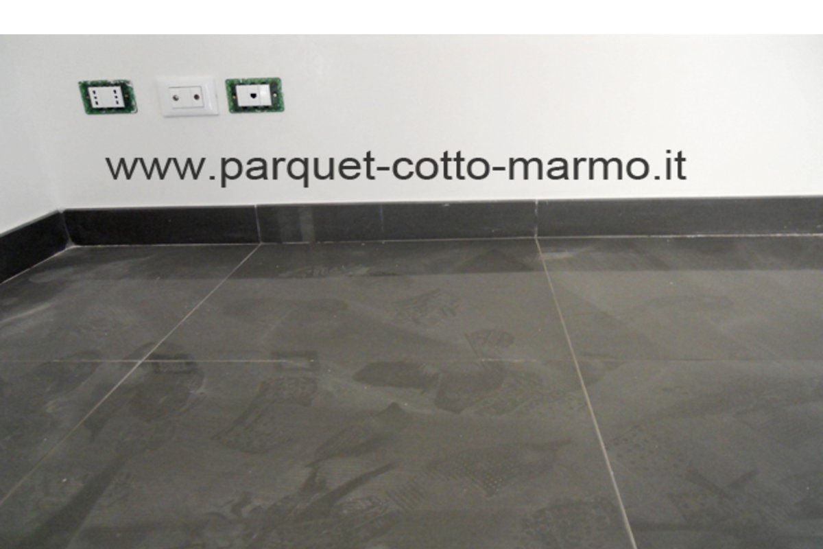 pavimento in gres porcellanato -, posa — Floor Treatment