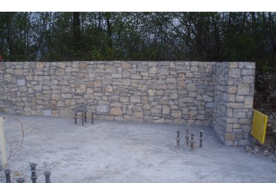 Rivestimento muro in sassi