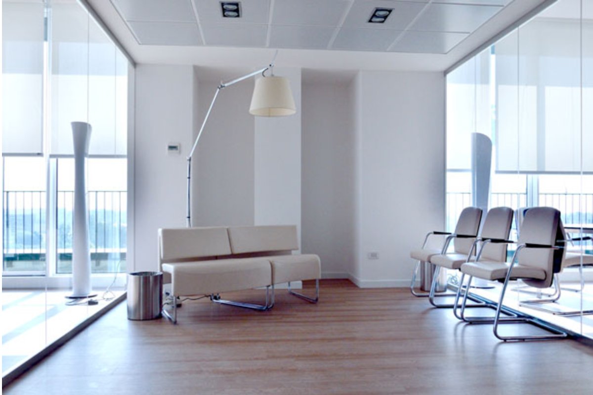 Pavimenti vinilici autoposanti S 608 CONTRACT SL — Liuni SpA