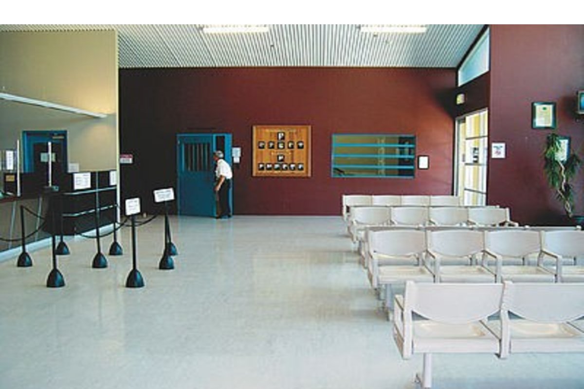 Pavimenti vinilici direzionali POLYFLOR STANDARD — Liuni SpA