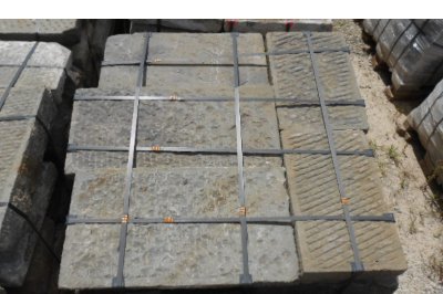 Pavimentazioni esterne in pietra arenaria antiche