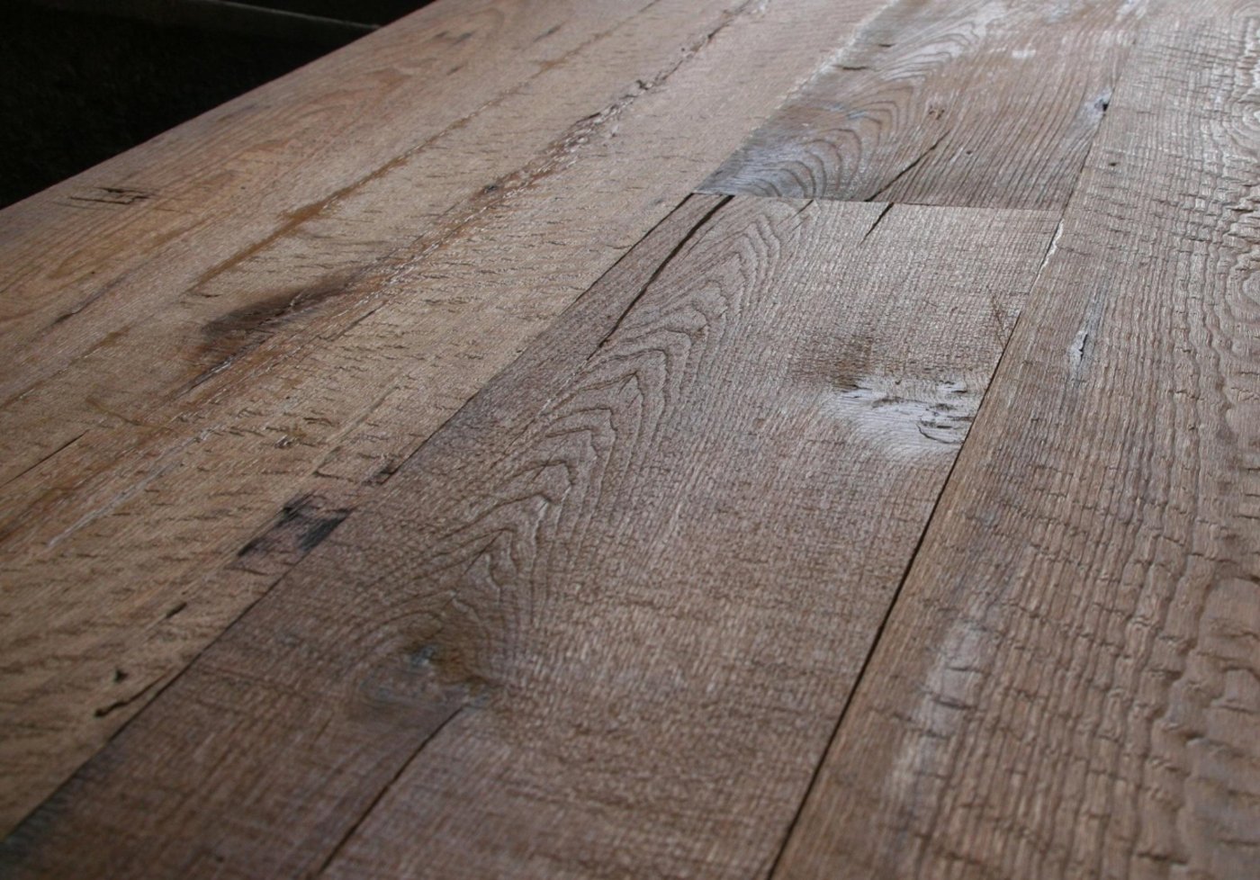 Pavimenti a Listoni in Legno Antico
