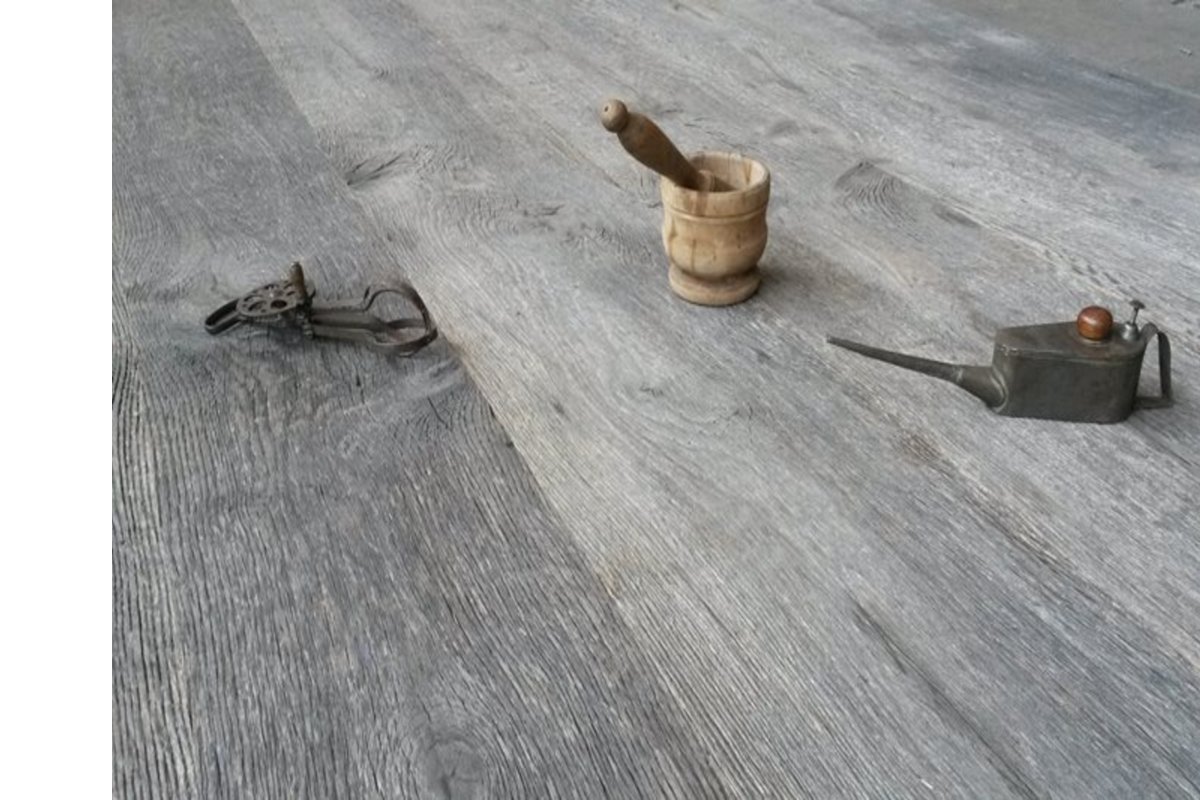 Pavimenti a listoni in legno antico — ANTICA EDILIZIA s.r.l.