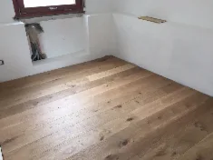 Plancia rustica in rovere certificata CE — immagine 8 di 9