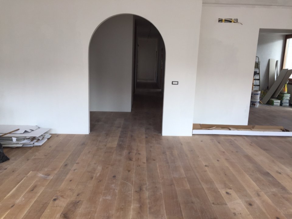 Plancia rustica in rovere certificata CE — Valex Parquet Livorno