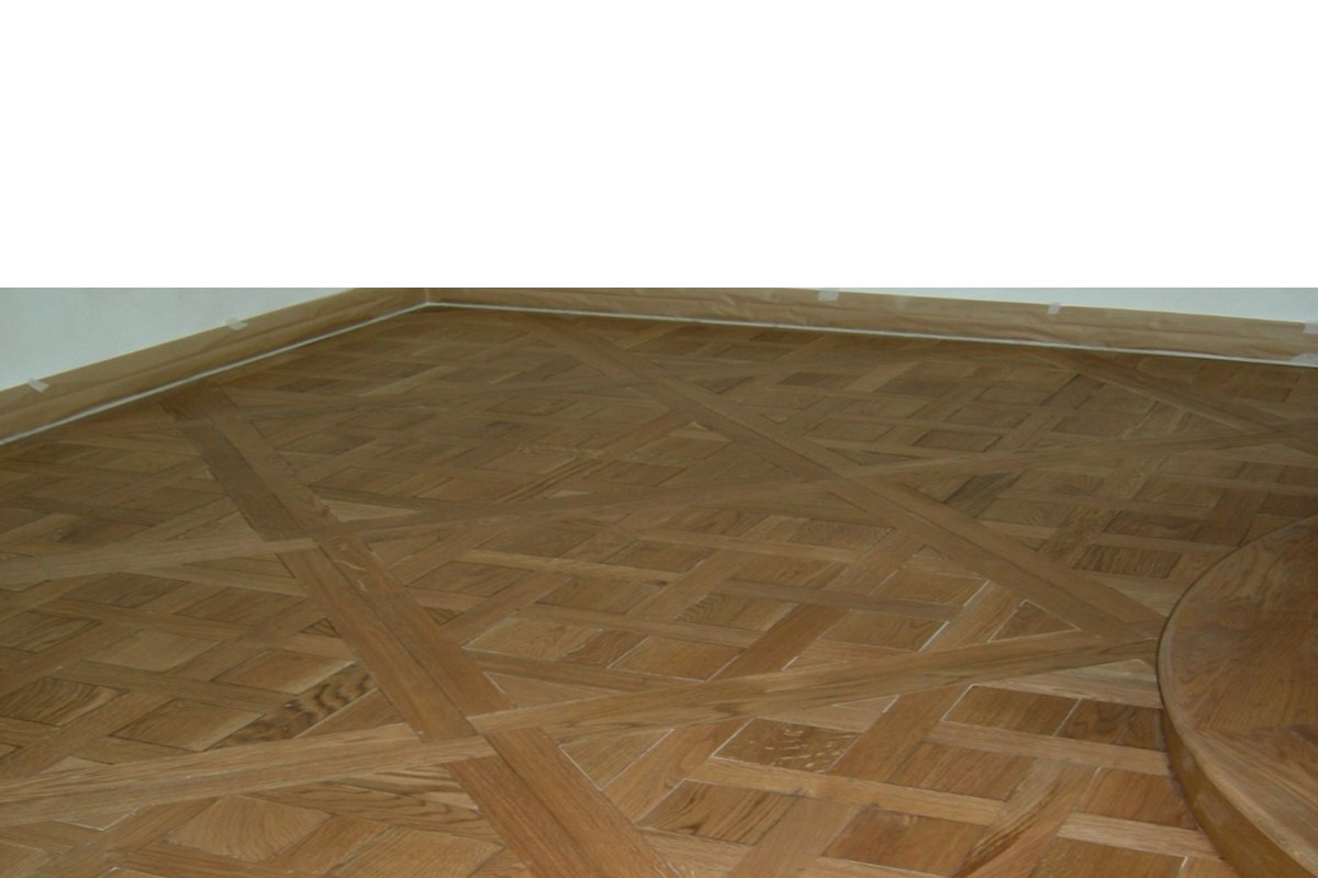 parquet in legno a quadrotti — SOLS - Interni di Prestigio