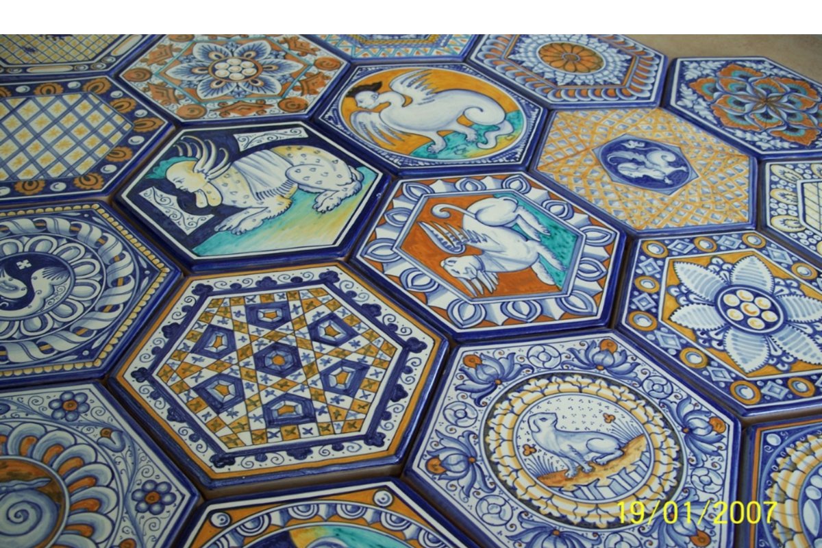 pavimento in maiolica dipinto a mano Stile Vaselli — SOLS - Interni di Prestigio