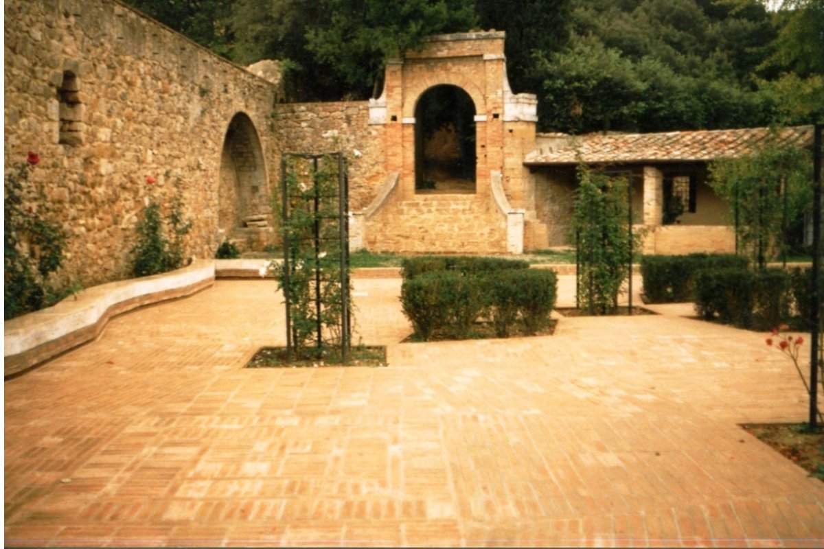 sestino romano da piazza — Laterizi d'Arte F.lli Stefani