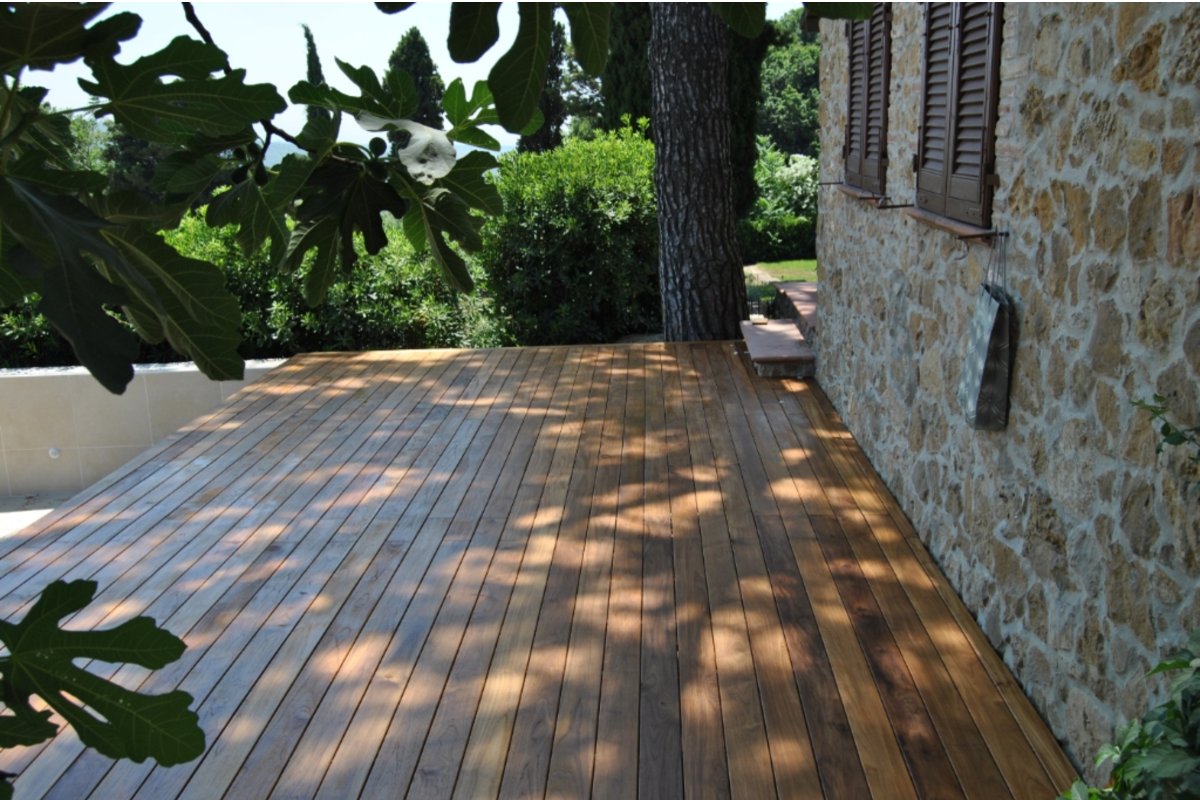 Parquet da esterno ( Decking ) — Valex Parquet Livorno
