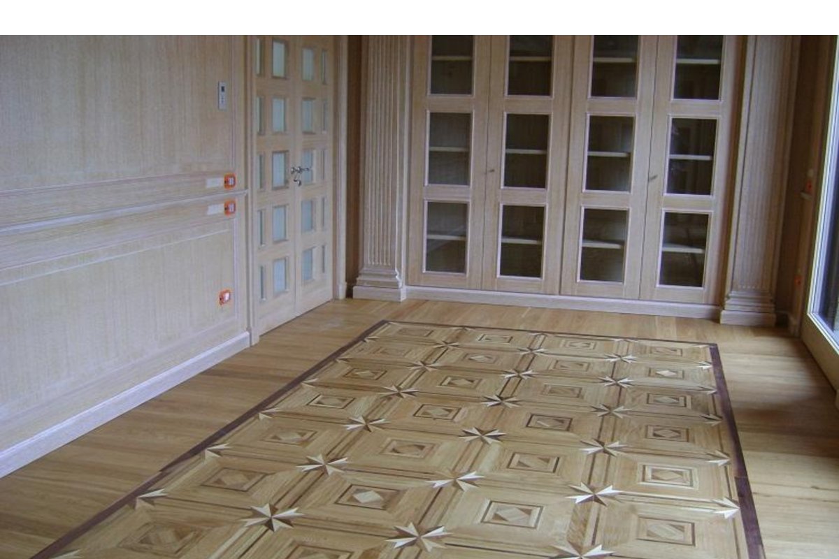Boiserie in legno — SOLS - Interni di Prestigio
